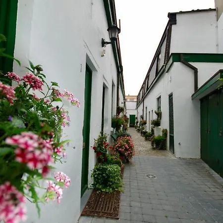 Apartamento Historical Miniature House In The Heart Of Amberes